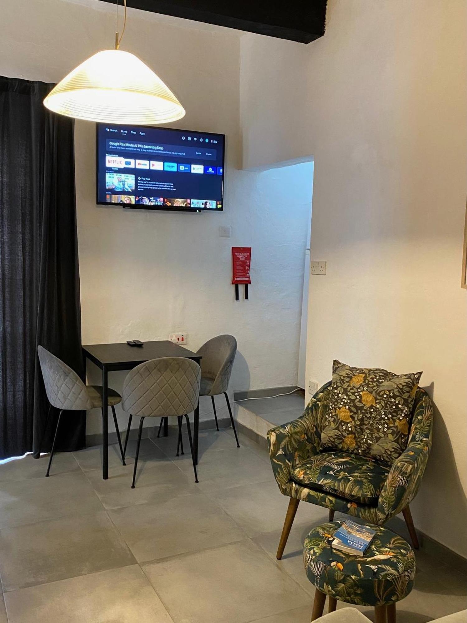 Cozy Flat. Swim Beach 2 Minutes Walk. The Old Valletta Mcri1-1 Экстерьер фото
