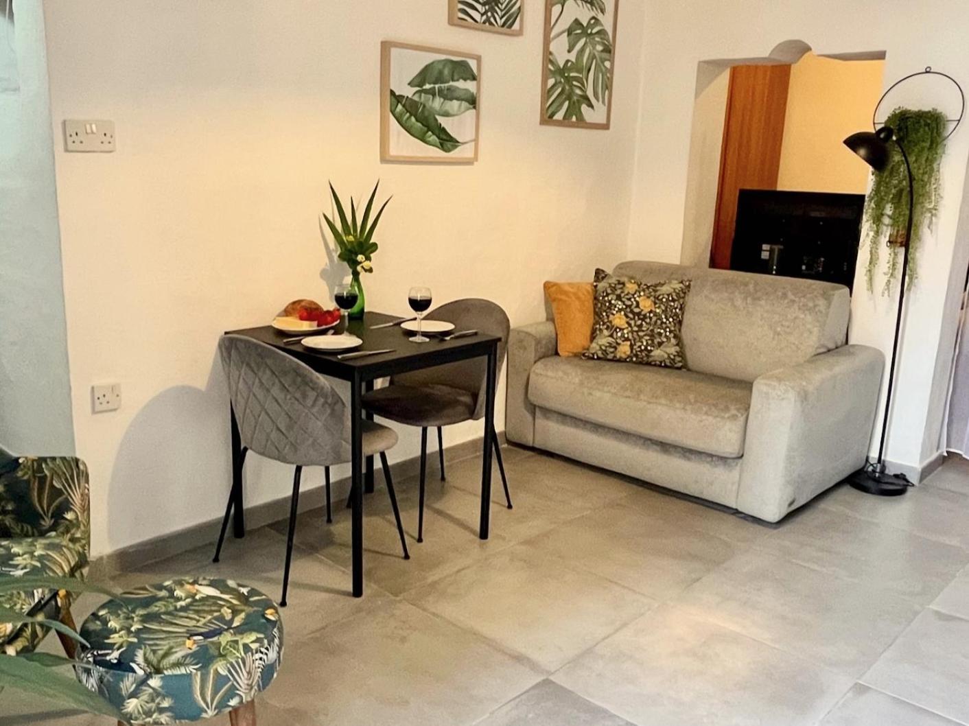 Cozy Flat. Swim Beach 2 Minutes Walk. The Old Valletta Mcri1-1 Экстерьер фото
